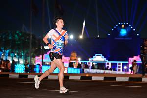 BIB: 41970
                            <button type="button" onclick="openModal(15047728)" class="btn btn-primary btn-sm float-right btn-popup" data-toggle="modal" data-target=".modal-high-quality">
                        <i class="fas fa-shopping-cart"></i> Add to Cart
                    </button>
                                            <button type="button" onclick="isThisMe(15047728, true)" class="btn btn-success btn-sm float-right btn-popup btn-isme hidden" data-toggle="tooltip" data-placement="bottom" title="นี่คือรูปของคุณใช่ไหม คลิกที่นี่เพื่อเอาเข้าอัลบั้ม">
                        <i class="fas fa-plus"></i> Add to album
                    </button>
                    <button type="button" onclick="isThisMe(15047728, false)" class="btn btn-warning btn-sm float-right btn-popup btn-isnotme hidden">
                        <i class="fas fa-ban"></i> Remove from album
                    </button>